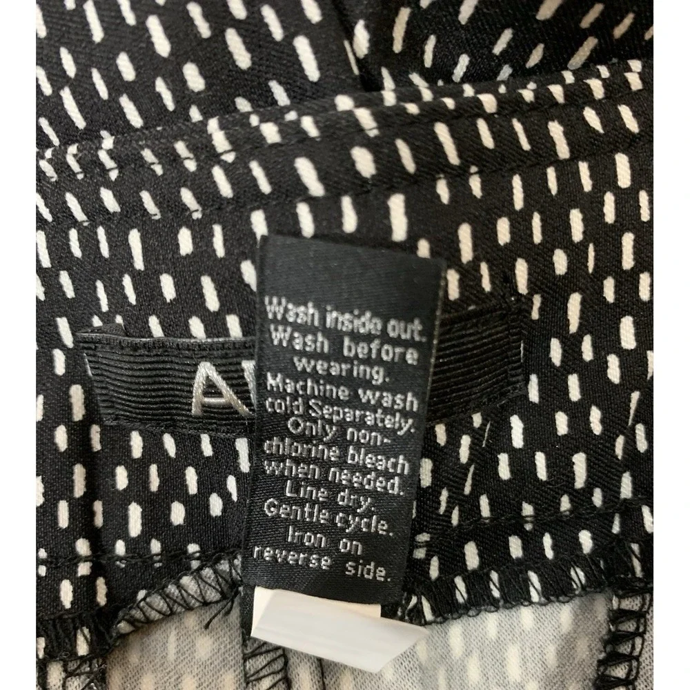 Apt. 9 Pant Womens Petite 8 Black‎ White Geo Print Crop Stretch Chino Pull On